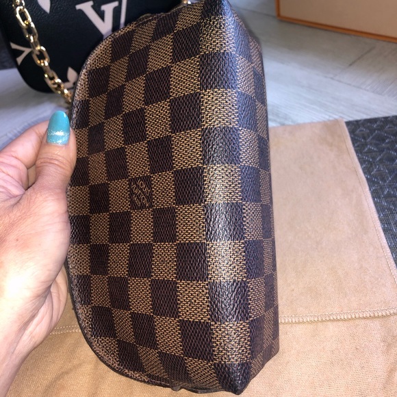SOLD Authentic LV Damier Ebene Cosmetic Pouch - Picture 10 of 16